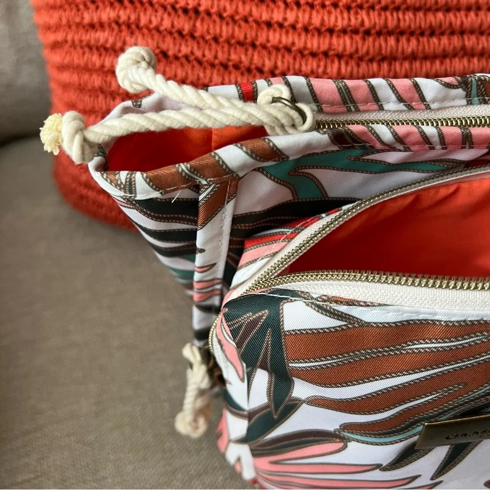 CIA. MARÍTIMA colorful tropical palm leaves toiletry bag - set of 2